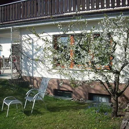 Lahntal/taunus Appartamento Huttenberg