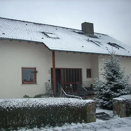 Lahntal/taunus Appartamento Huttenberg