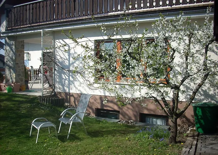 Lahntal/taunus Апартаменты Huttenberg